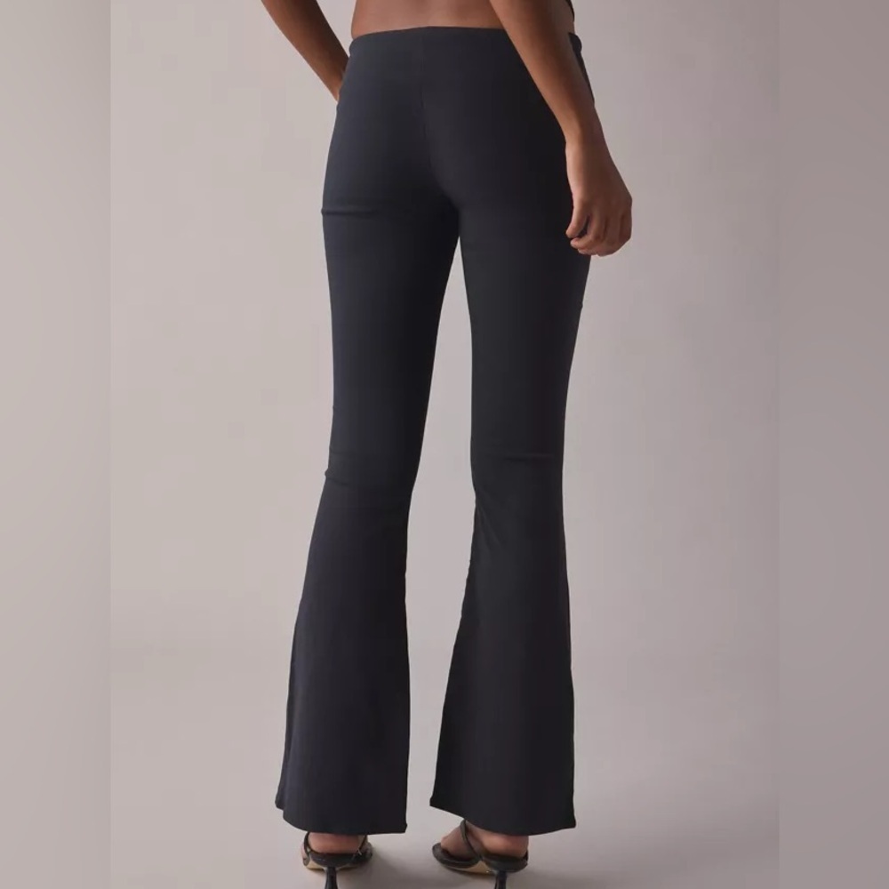 NWT REVOLVE 525 pull on women's high waisted flare leggings size medium black